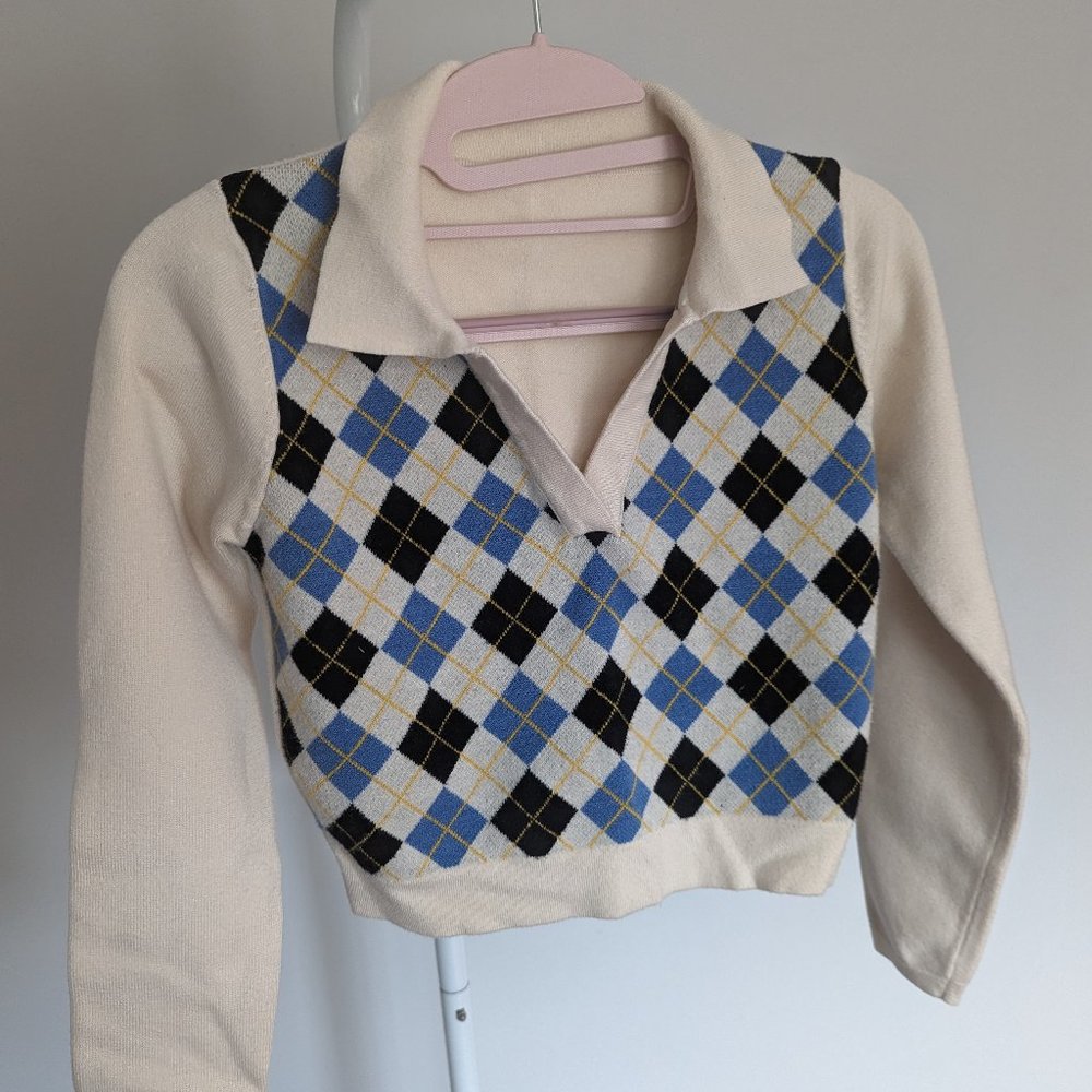 Shein women cream sweater with blue Diamond-long sleeve